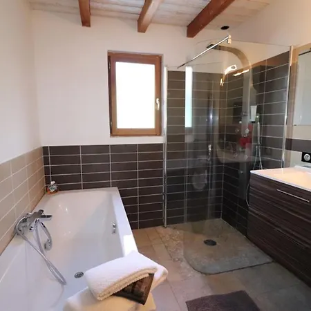 Maison Bois Avec Piscine Privee, Et Wi-fi - Fr-1-742-205